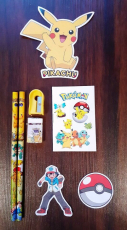 Pokemon Set + Aufkleber Pokemon